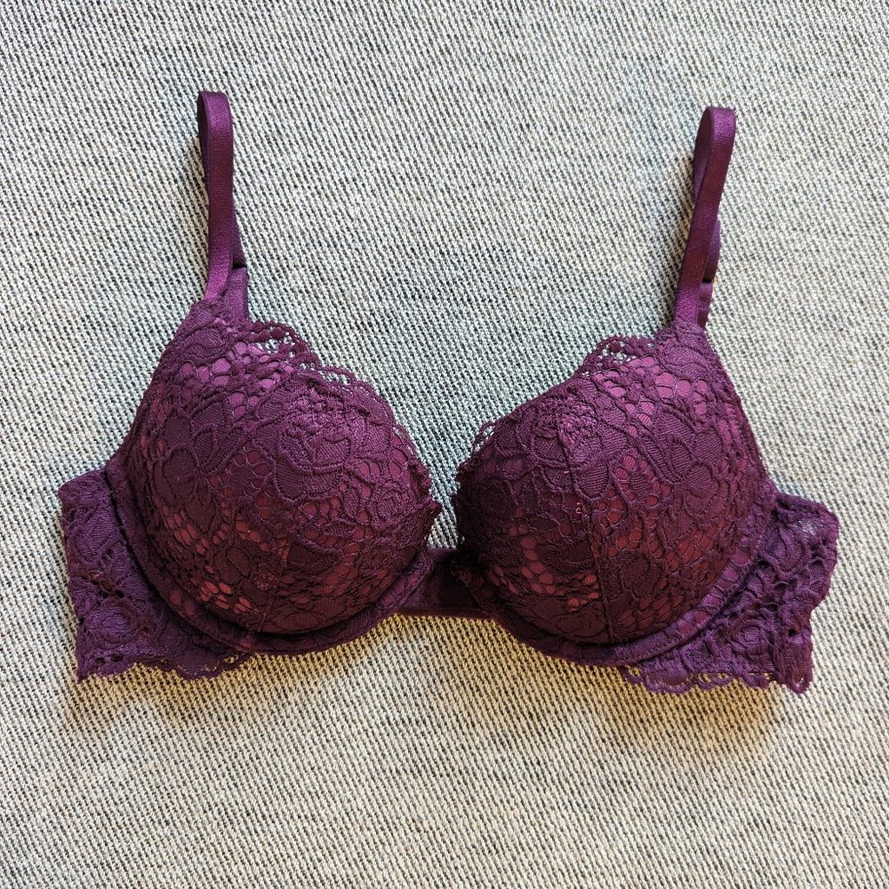 Victoria's Secret Very Sexy Push Up Bra 32B